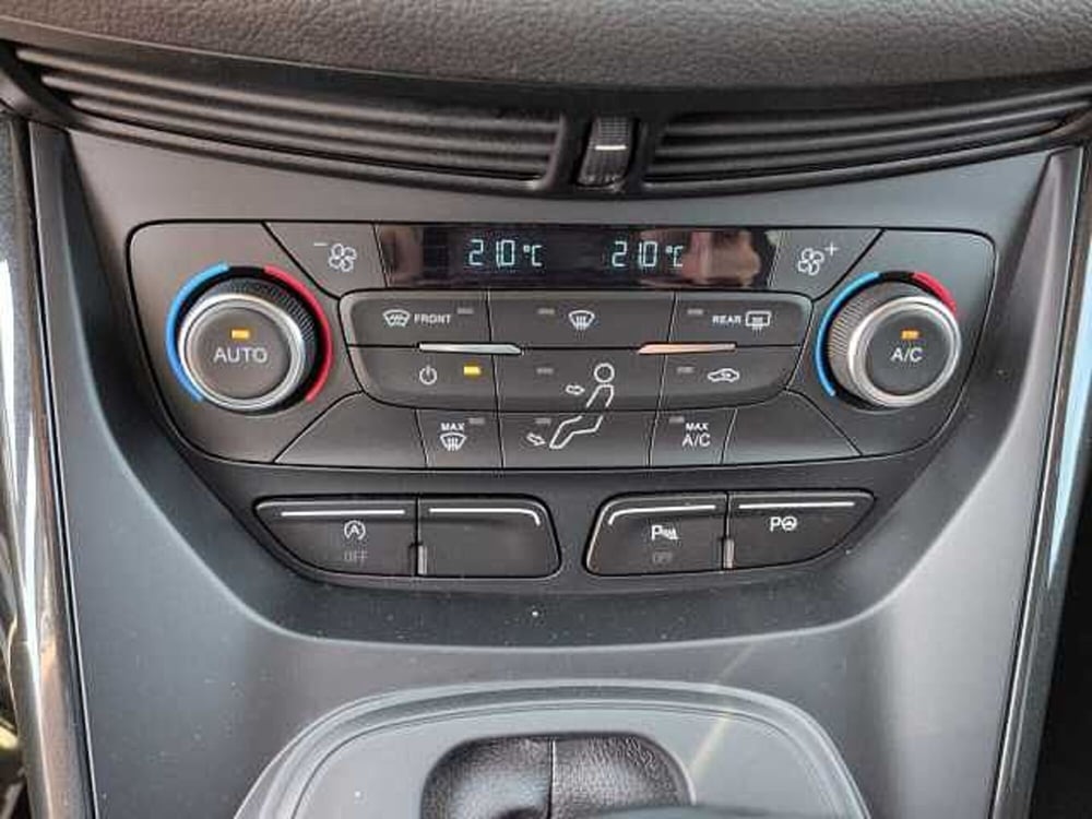 Ford Kuga usata a Treviso (18)
