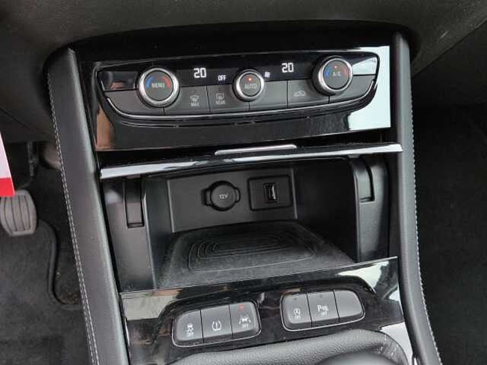 Opel Grandland X usata a Treviso (18)