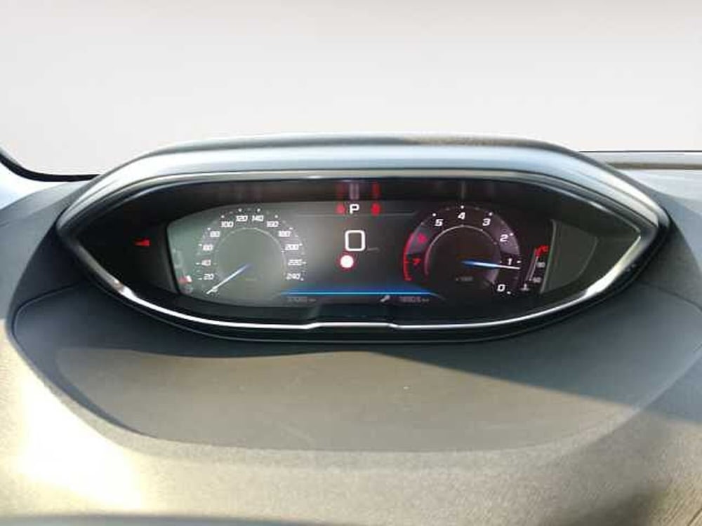 Peugeot 3008 usata a Treviso (10)