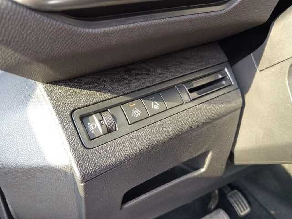 Peugeot 3008 usata a Treviso (20)