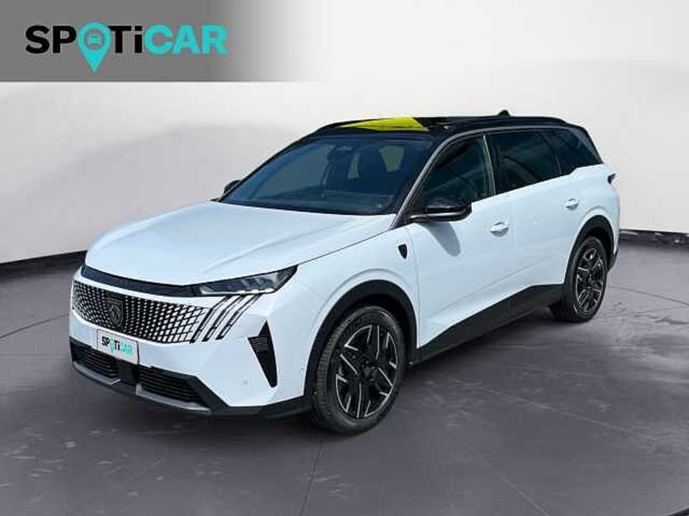 Peugeot 5008 nuova a Treviso