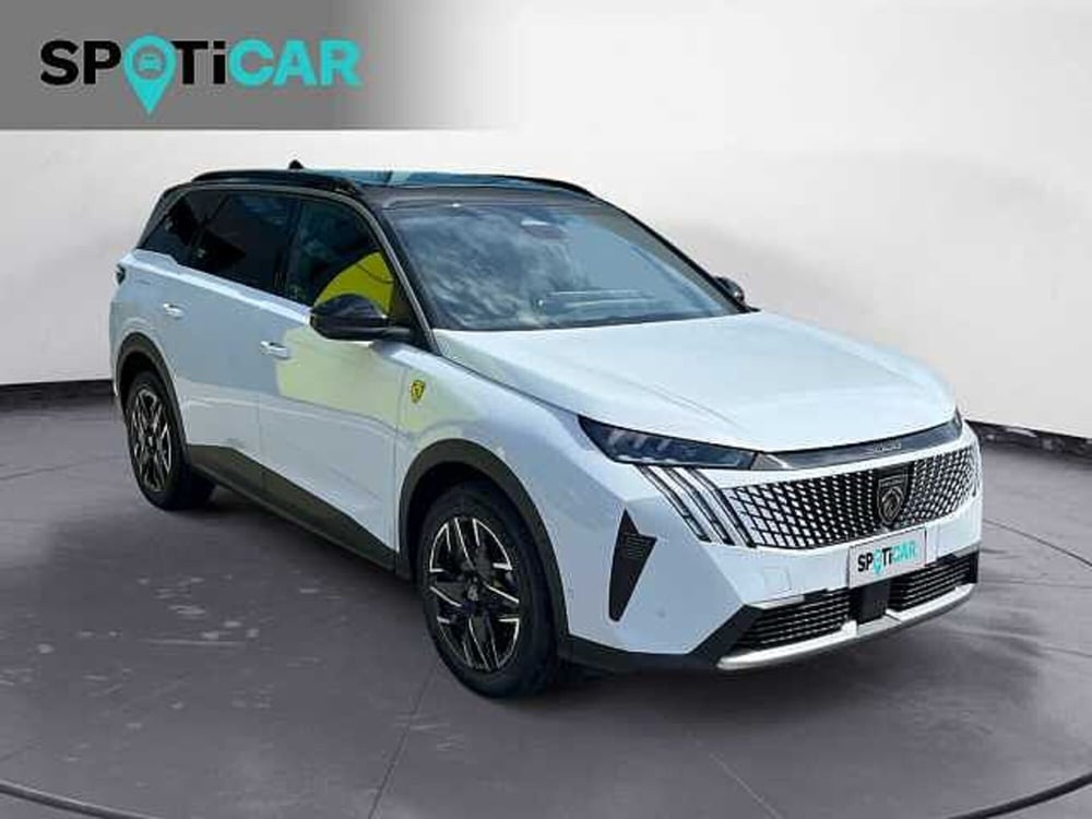 Peugeot 5008 nuova a Treviso (3)