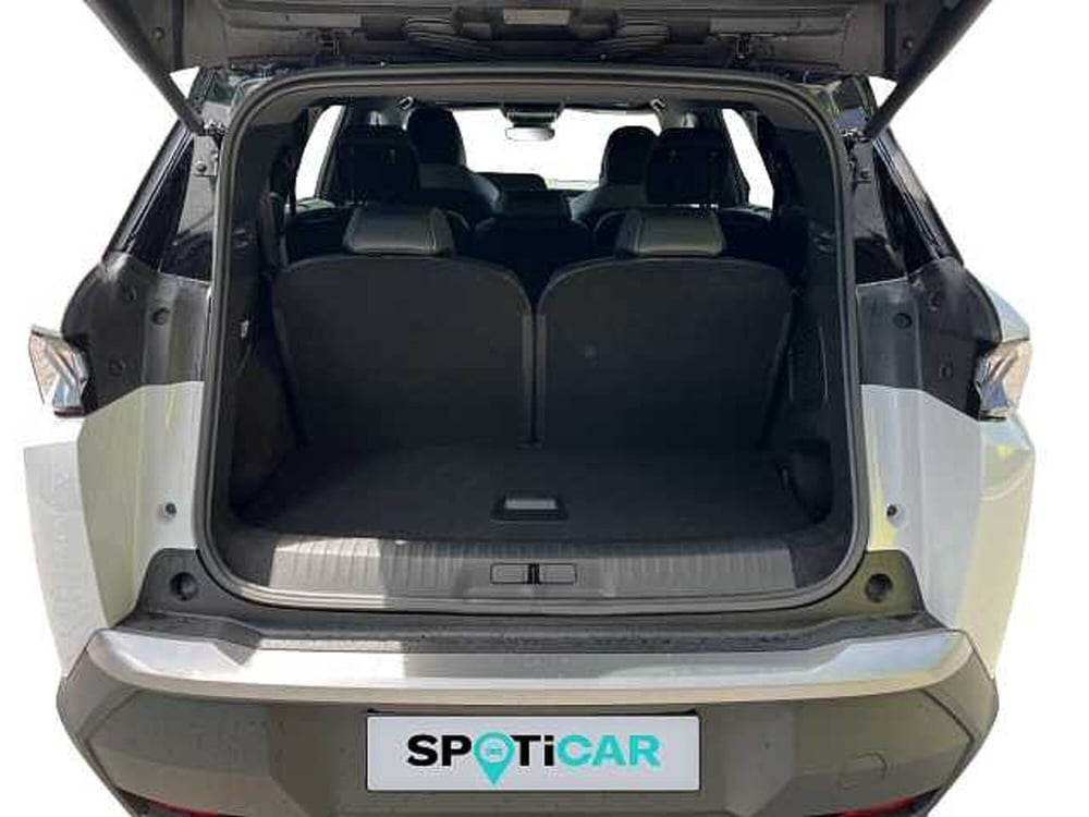 Peugeot 5008 nuova a Treviso (6)