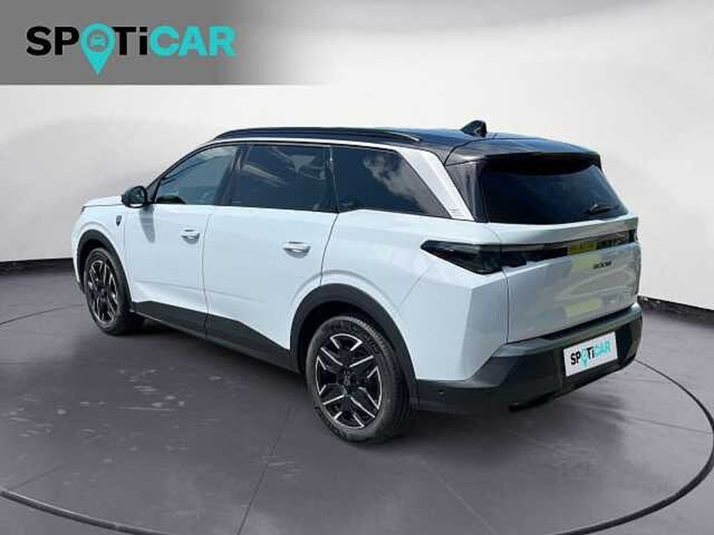 Peugeot 5008 nuova a Treviso (7)