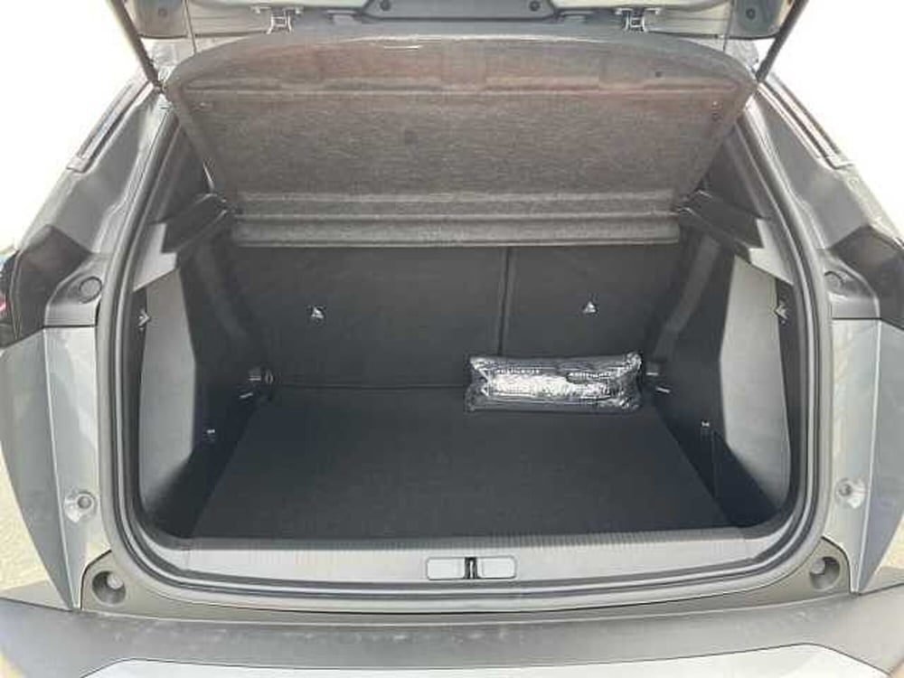 Peugeot 2008 nuova a Treviso (6)