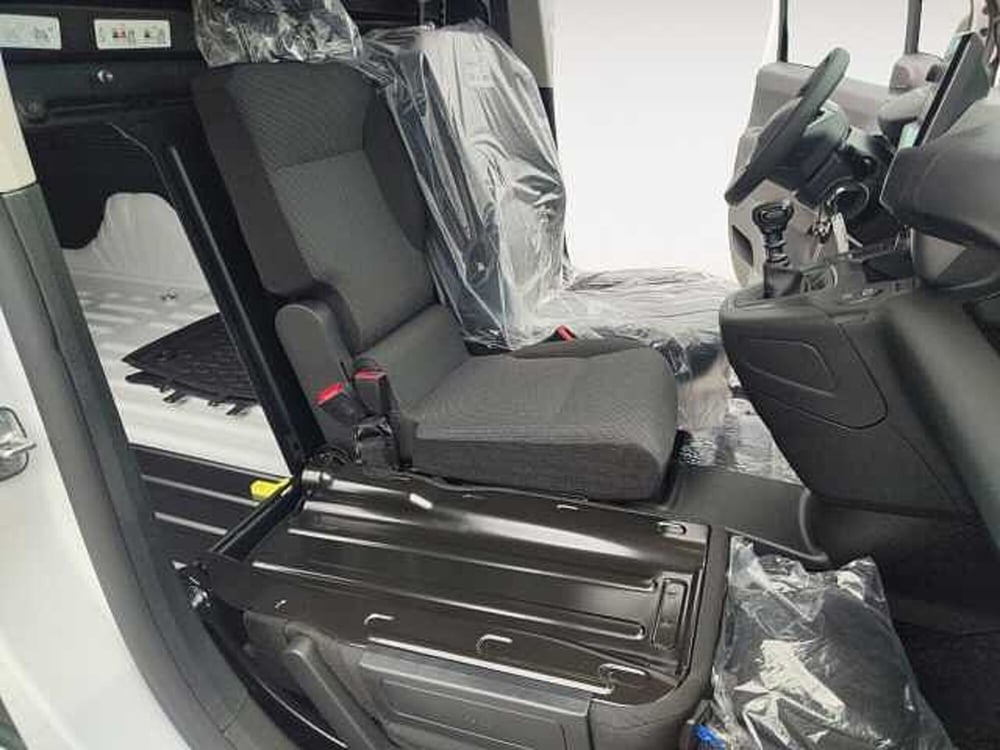 Peugeot Partner Furgone nuova a Treviso (12)
