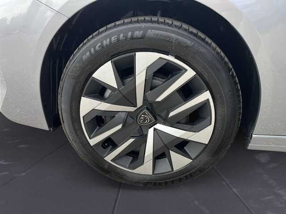 Peugeot 208 nuova a Treviso (13)