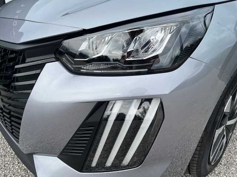 Peugeot 208 nuova a Treviso (16)