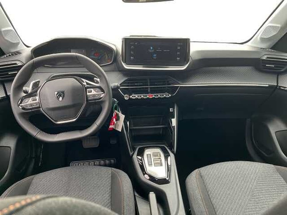 Peugeot 208 nuova a Treviso (8)