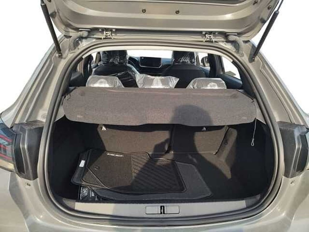 Peugeot 208 nuova a Treviso (6)