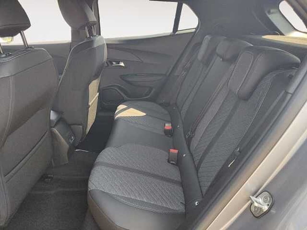 Peugeot 2008 nuova a Treviso (12)