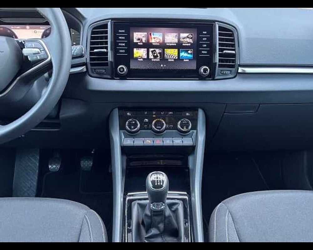 Skoda Karoq usata a Ravenna (11)