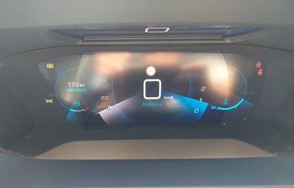 Peugeot 208 usata a Treviso (11)