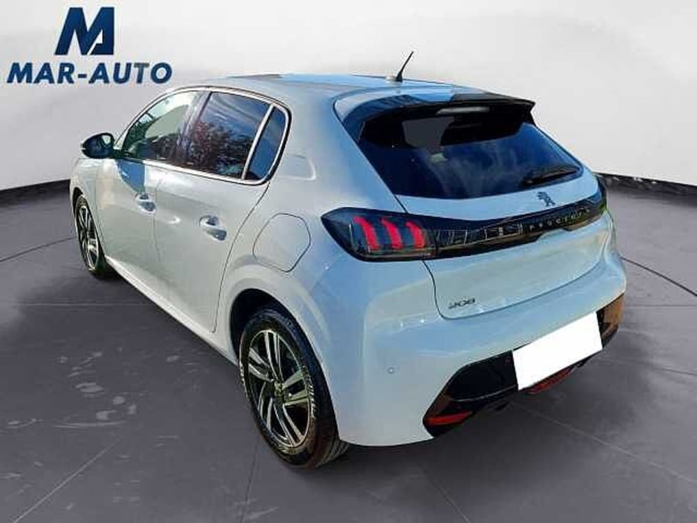 Peugeot 208 usata a Treviso (2)
