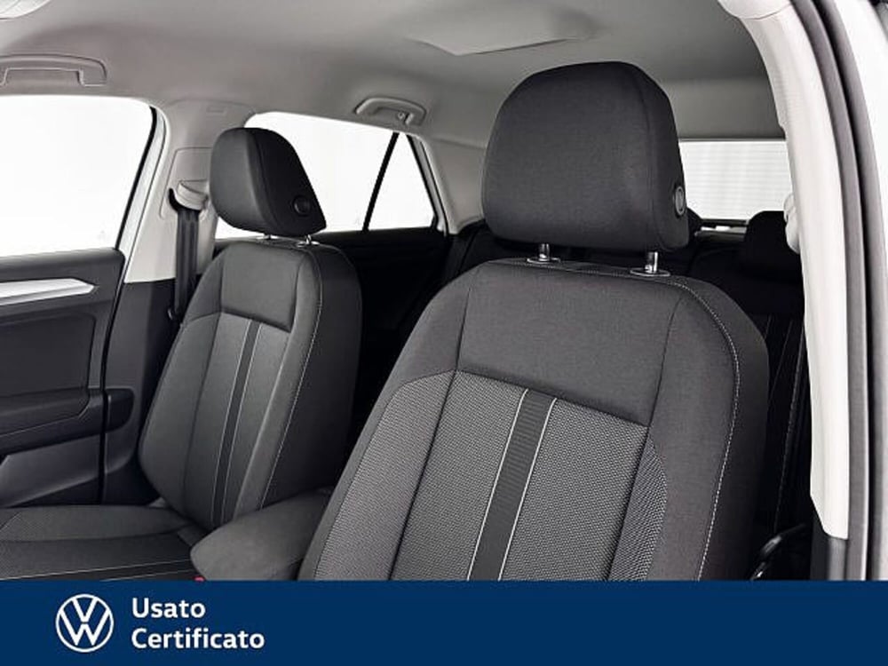 Volkswagen T-Roc usata a Vicenza (8)