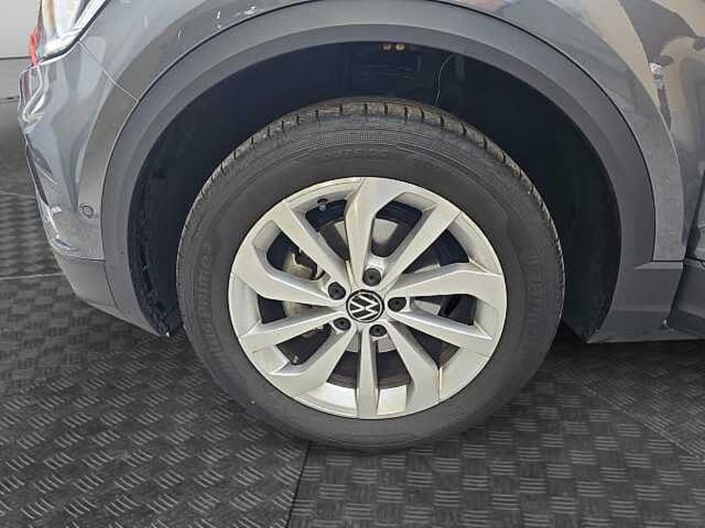 Volkswagen T-Roc usata a Lecco (14)