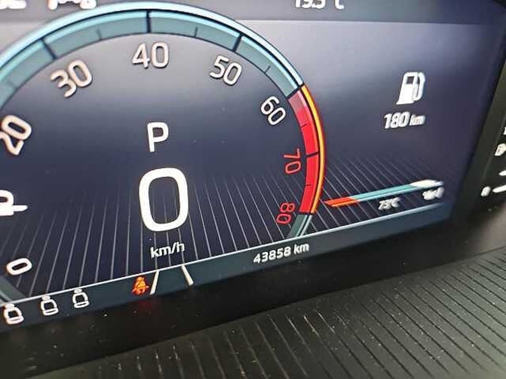 Skoda Kamiq usata a Lecco (16)