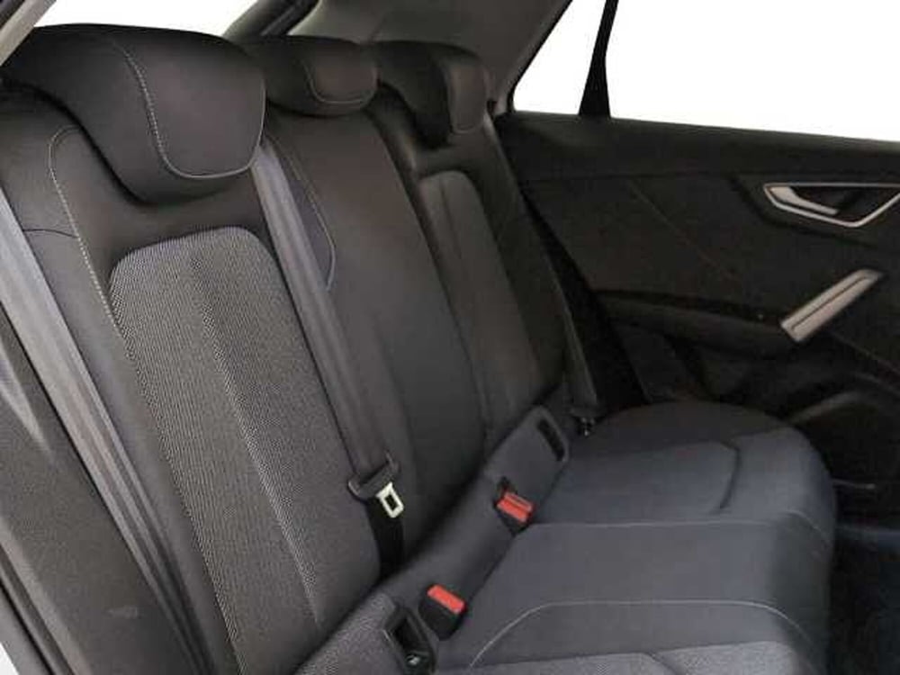 Audi Q2 usata a Varese (8)