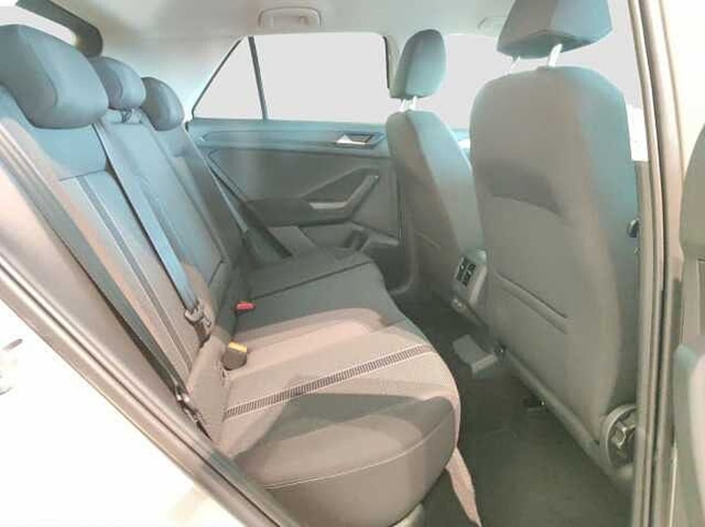 Volkswagen T-Roc nuova a Como (16)