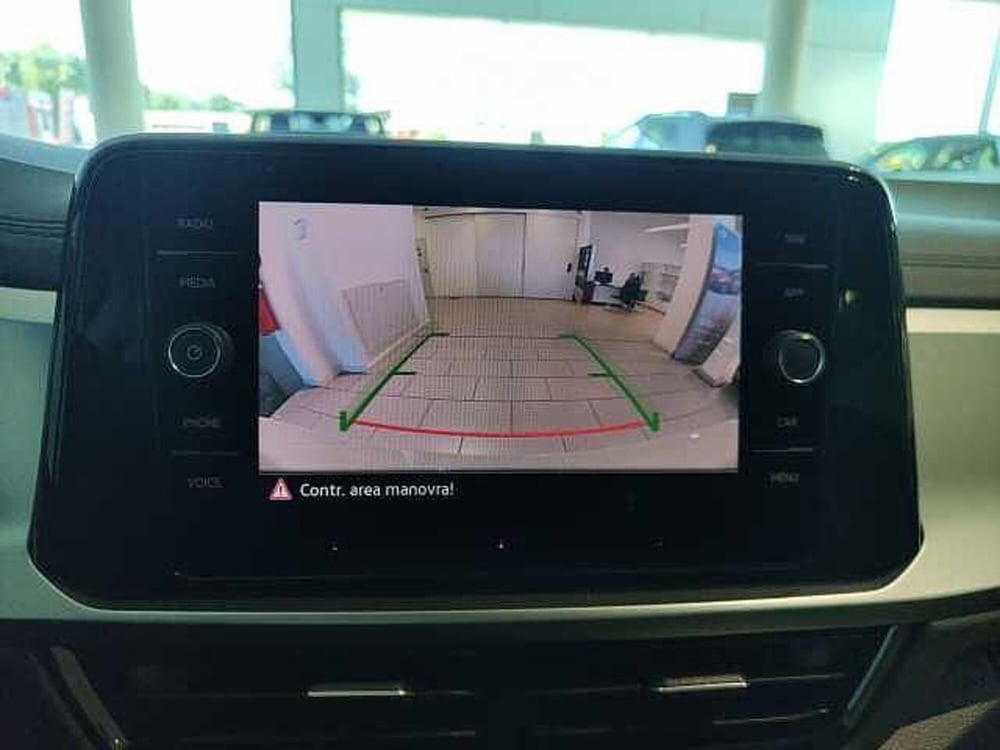 Volkswagen T-Roc nuova a Como (18)