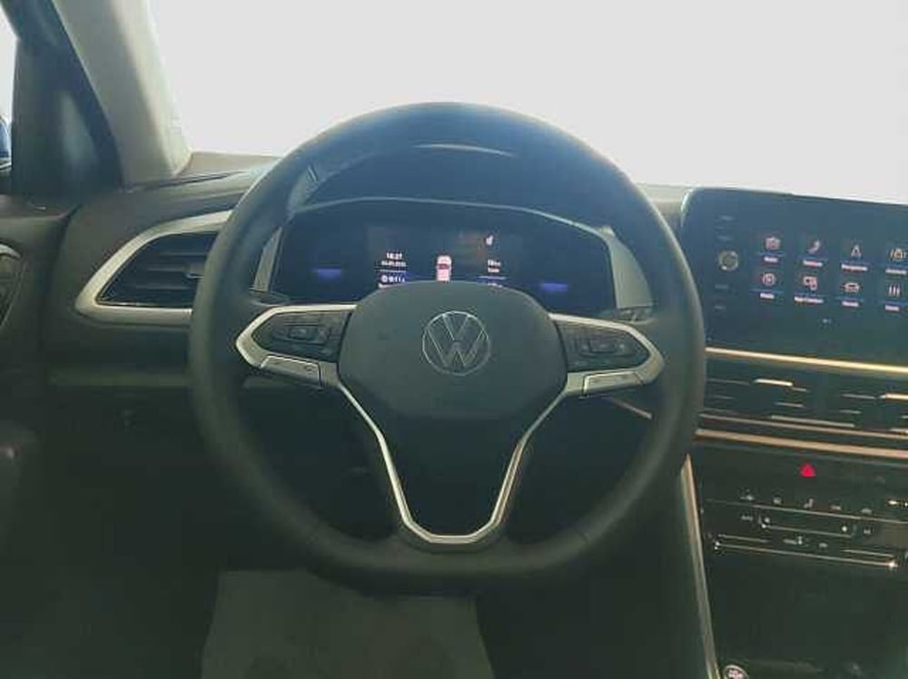 Volkswagen T-Roc nuova a Como (8)