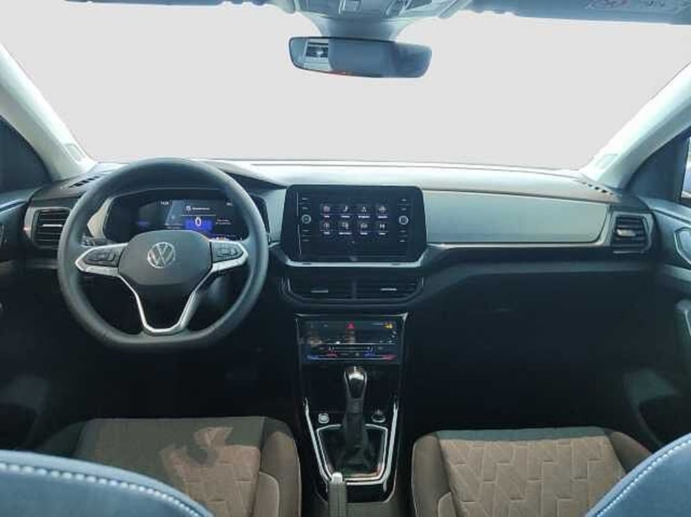 Volkswagen T-Cross nuova a Como (10)