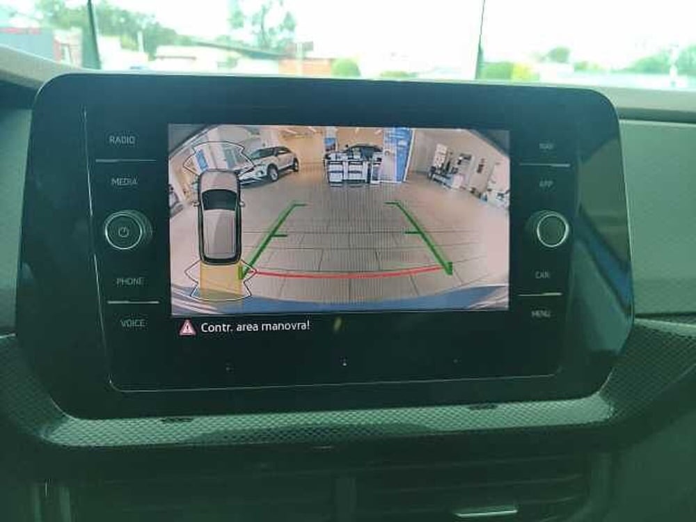 Volkswagen T-Cross nuova a Como (17)