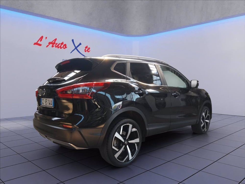 Nissan Qashqai usata a Milano (8)