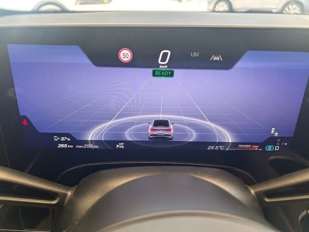 Mercedes-Benz CLA nuova a Potenza (13)