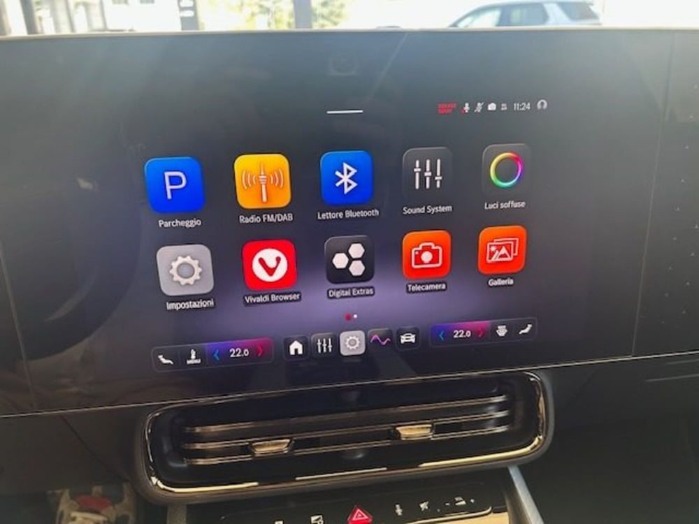 Mercedes-Benz CLA nuova a Potenza (9)