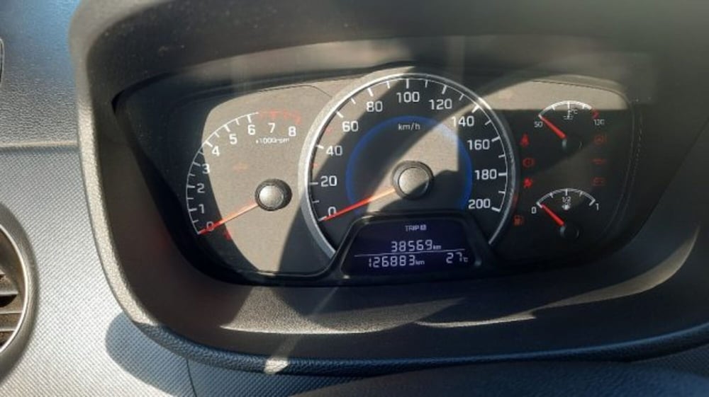 Hyundai i10 usata a Bologna (9)
