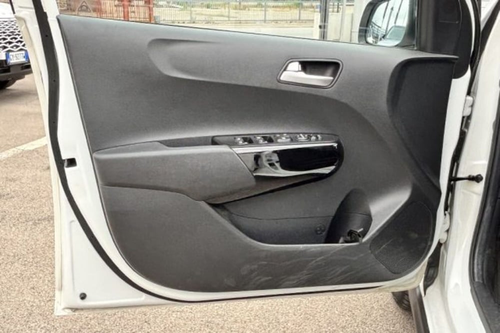 Kia Picanto usata a Latina (12)