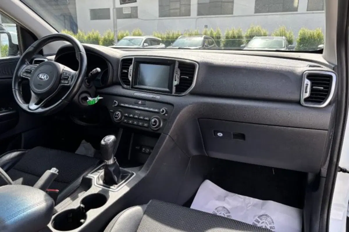 Kia Sportage usata a Latina (9)