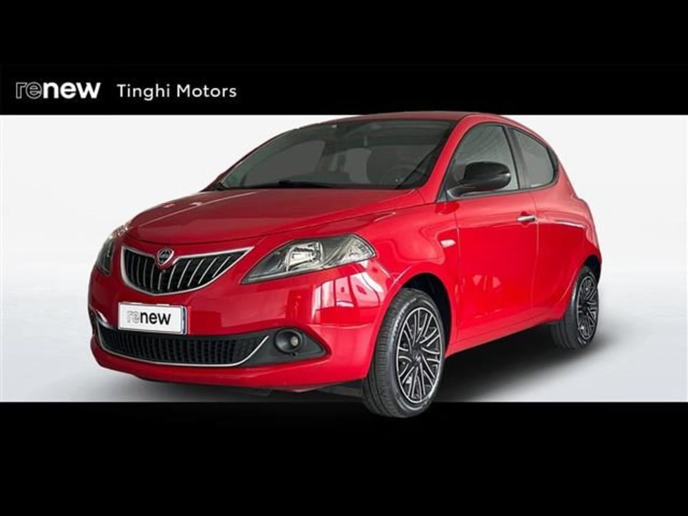 Lancia Ypsilon usata a Firenze