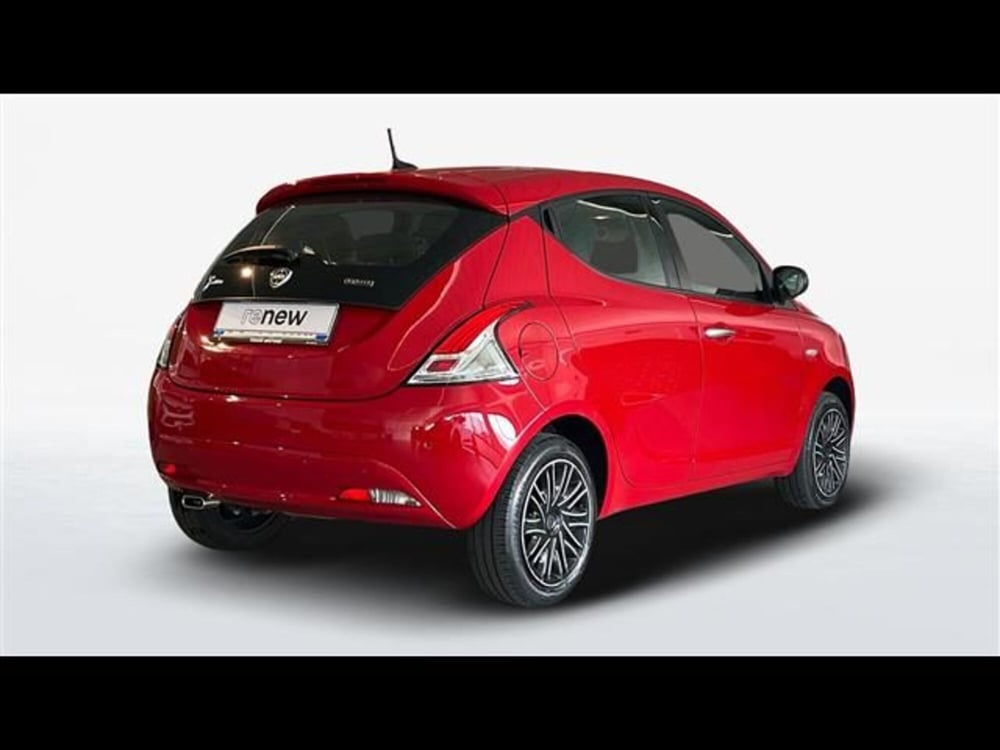 Lancia Ypsilon usata a Firenze (2)