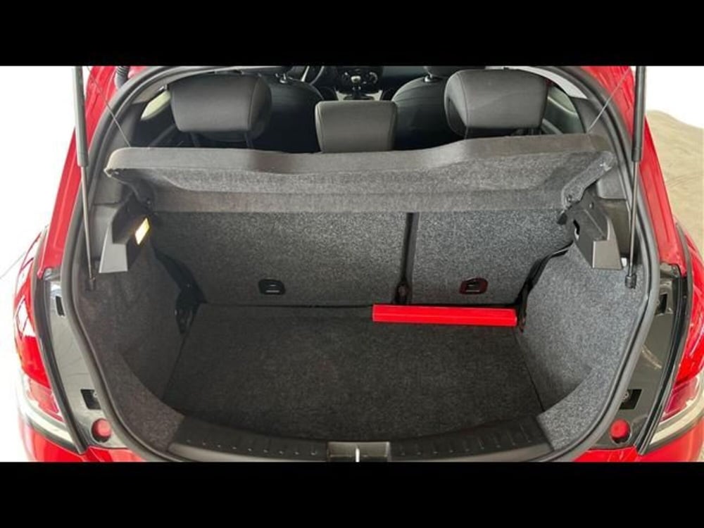 Lancia Ypsilon usata a Firenze (9)