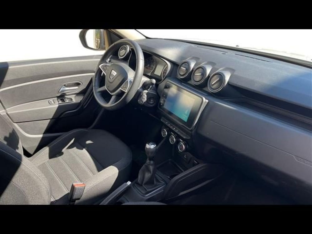 Dacia Duster usata a Firenze (12)