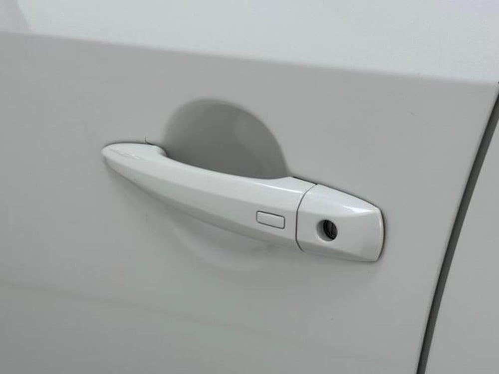 Nissan Qashqai usata a Como (10)