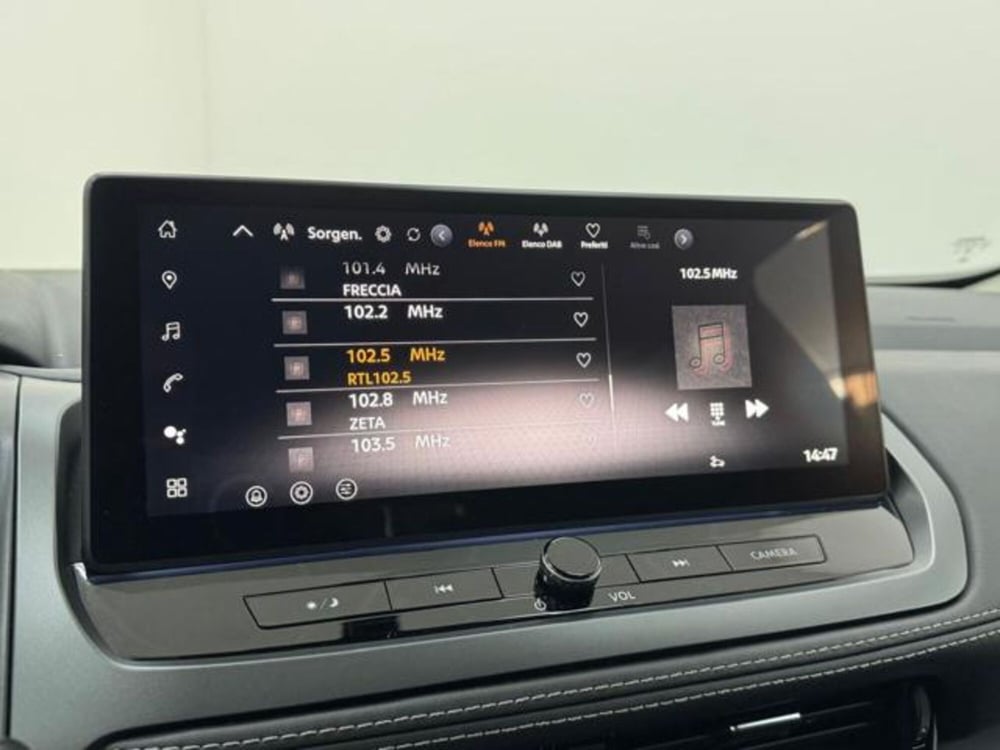 Nissan Qashqai usata a Como (14)