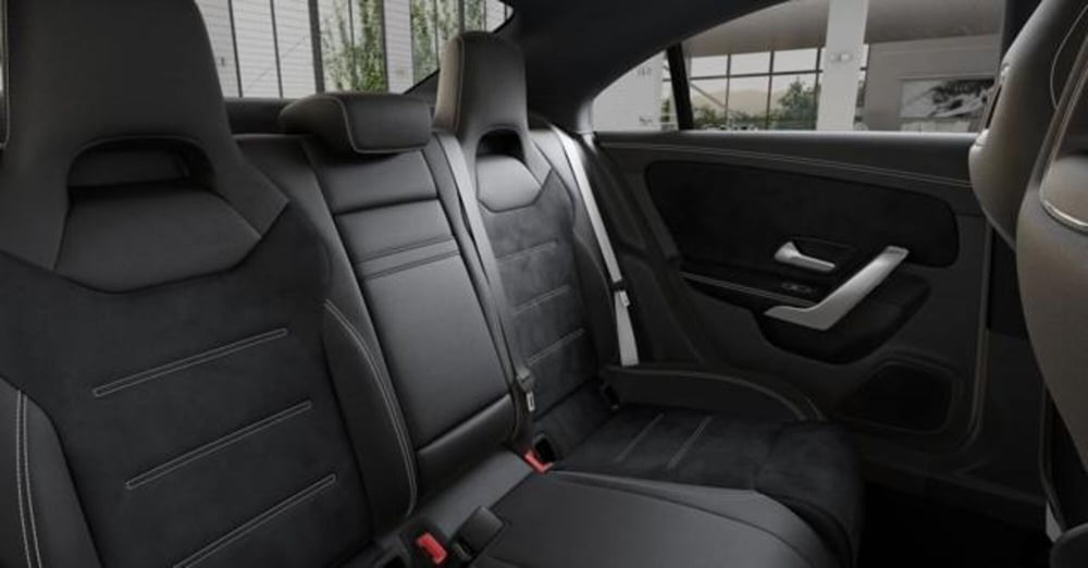 Mercedes-Benz CLA Shooting Brake usata a Milano (7)