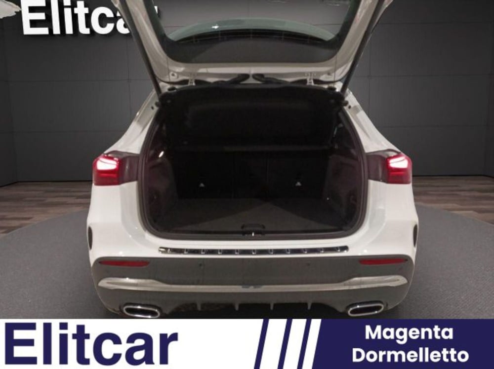 Mercedes-Benz GLA SUV usata a Novara (19)