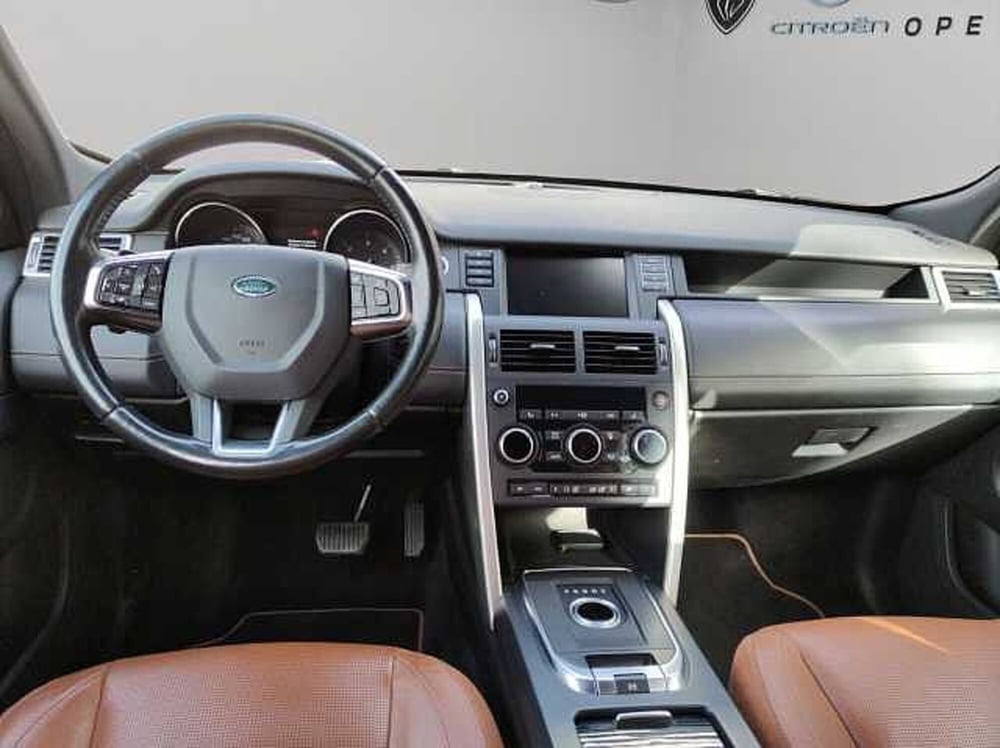 Land Rover Discovery Sport usata a Vibo Valentia (9)