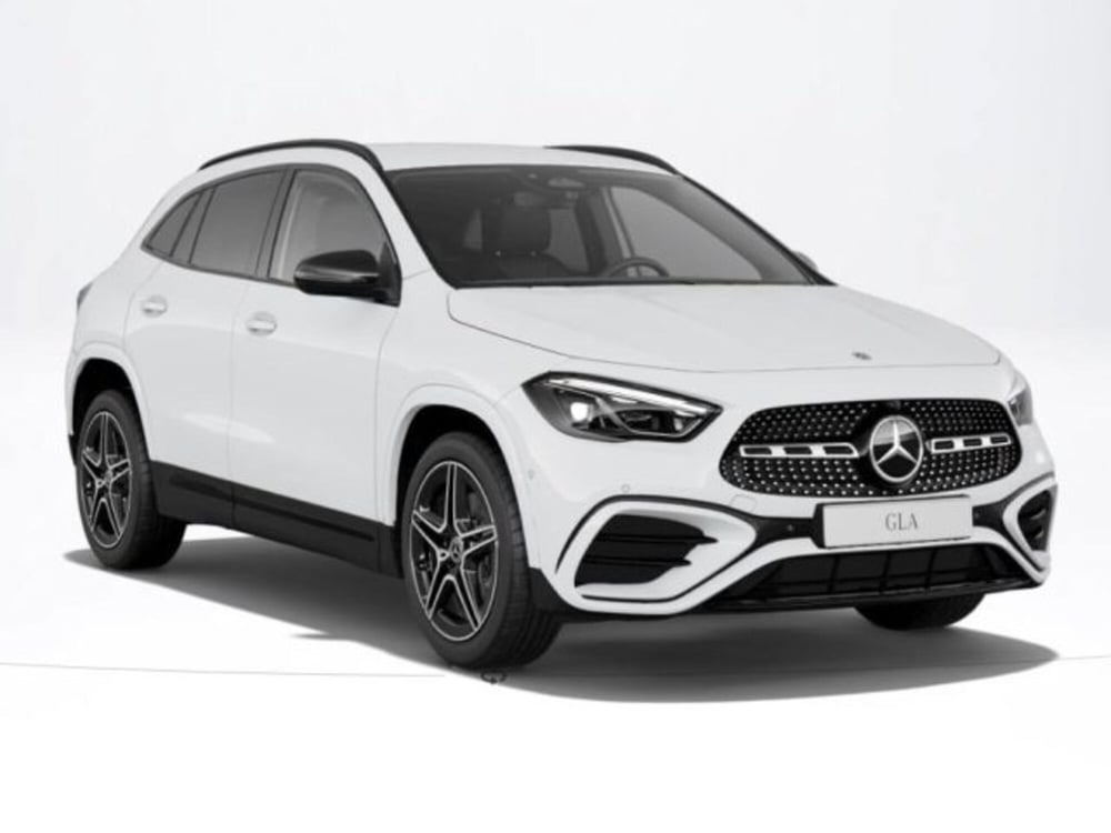 Mercedes-Benz GLA SUV nuova a Verona