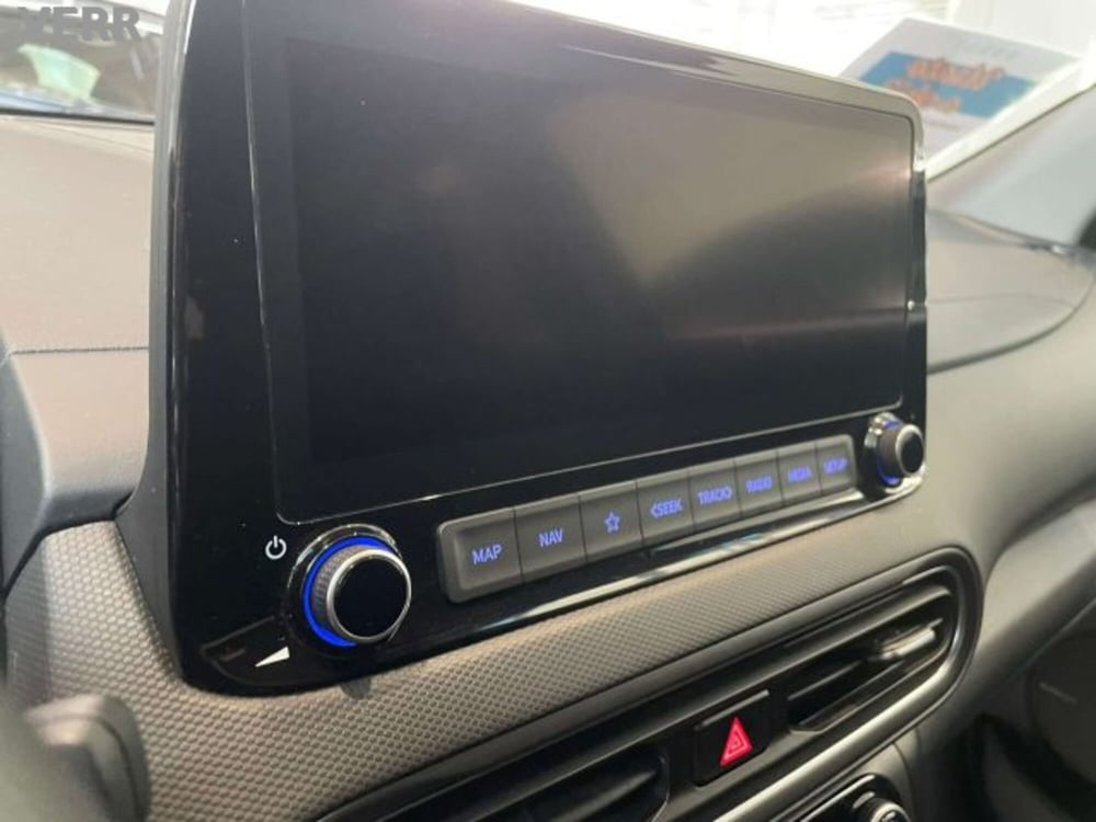 Hyundai Kona usata a Milano (14)