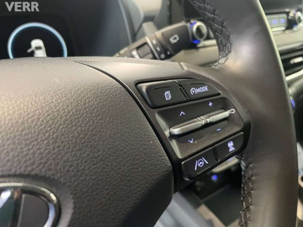 Hyundai Kona usata a Milano (8)