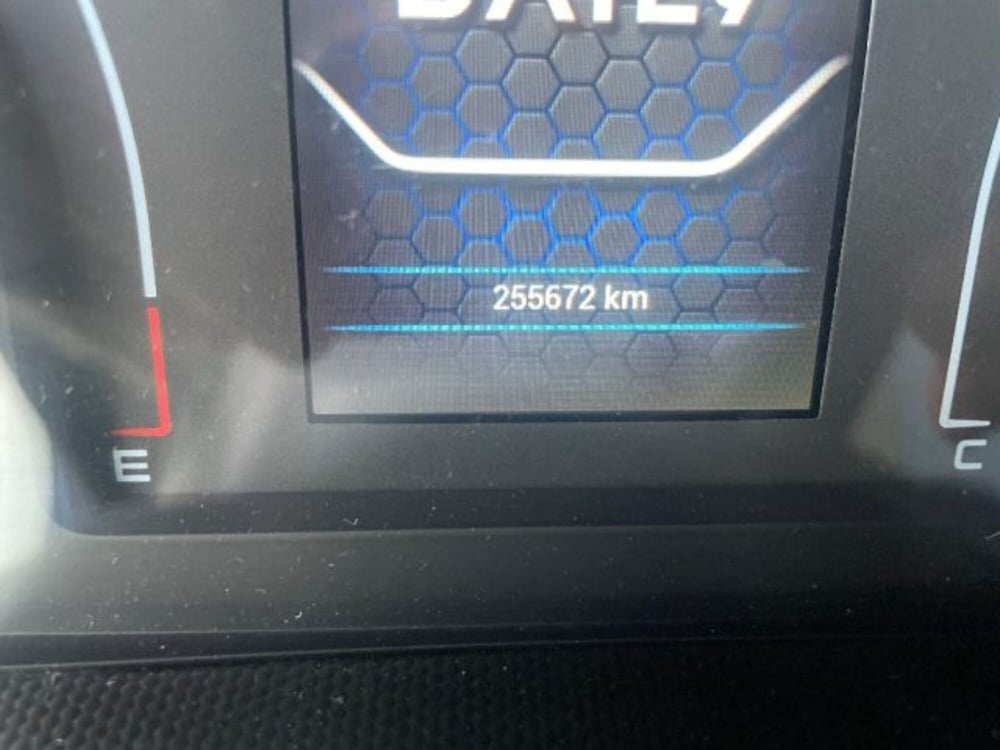 Iveco Daily Furgone usata a Cuneo (11)