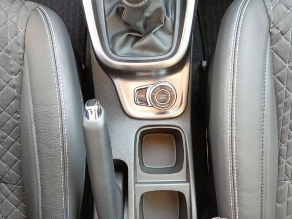 Suzuki Vitara nuova a Brescia (14)