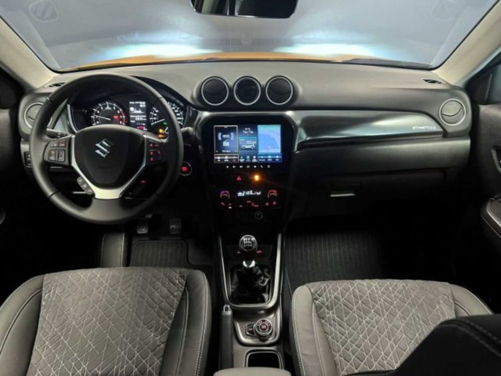 Suzuki Vitara nuova a Brescia (7)