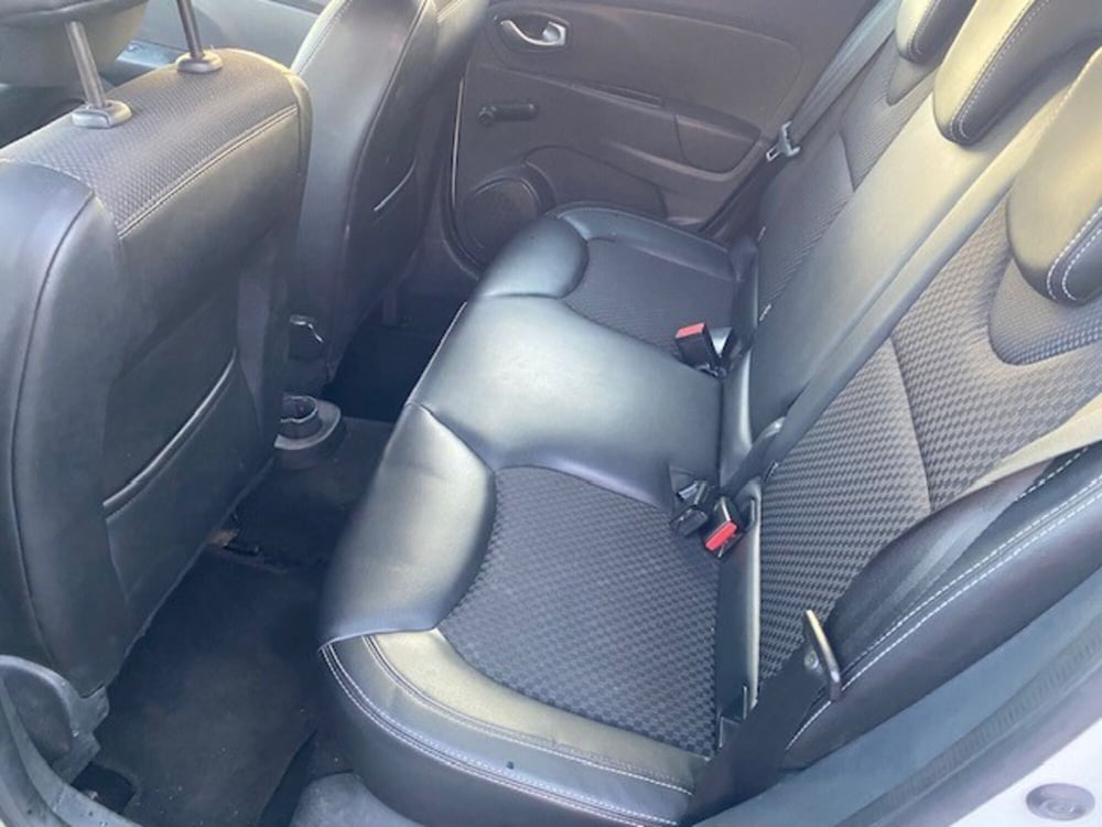 Renault Clio Sporter usata a Catania (15)