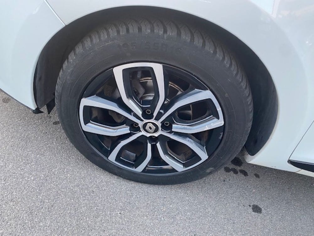 Renault Clio Sporter usata a Catania (16)